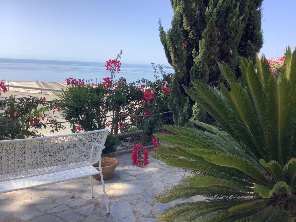 Cortijo De La Fuente Apartment Albunol Luaran gambar